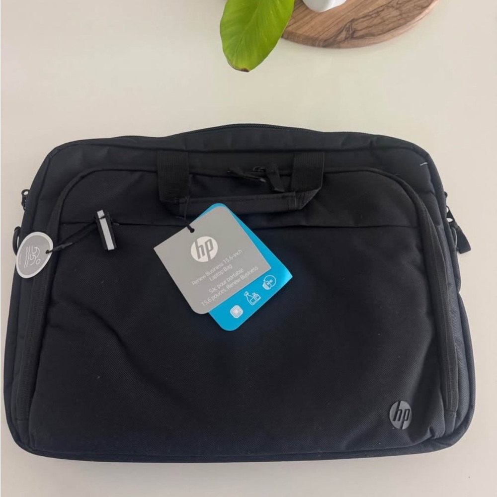 HP Renew Business 15.6” Laptop Bag – Brand New With Tags